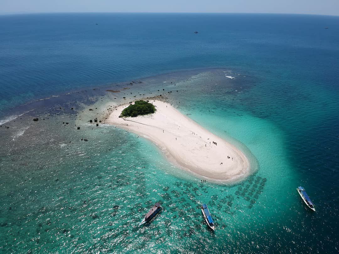 Pulau Badul/Instagram @ujungkulon_adenture.