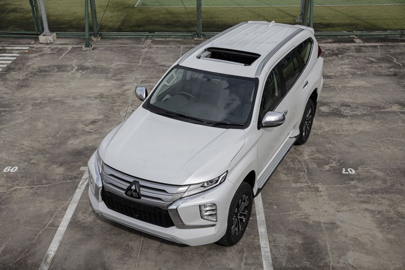 Adu Spesifikasi New Mitsubishi Pajero Sport 2021 vs Toyota Fortuner, Mana  Lebih Unggul? - Pikiran-Rakyat.com
