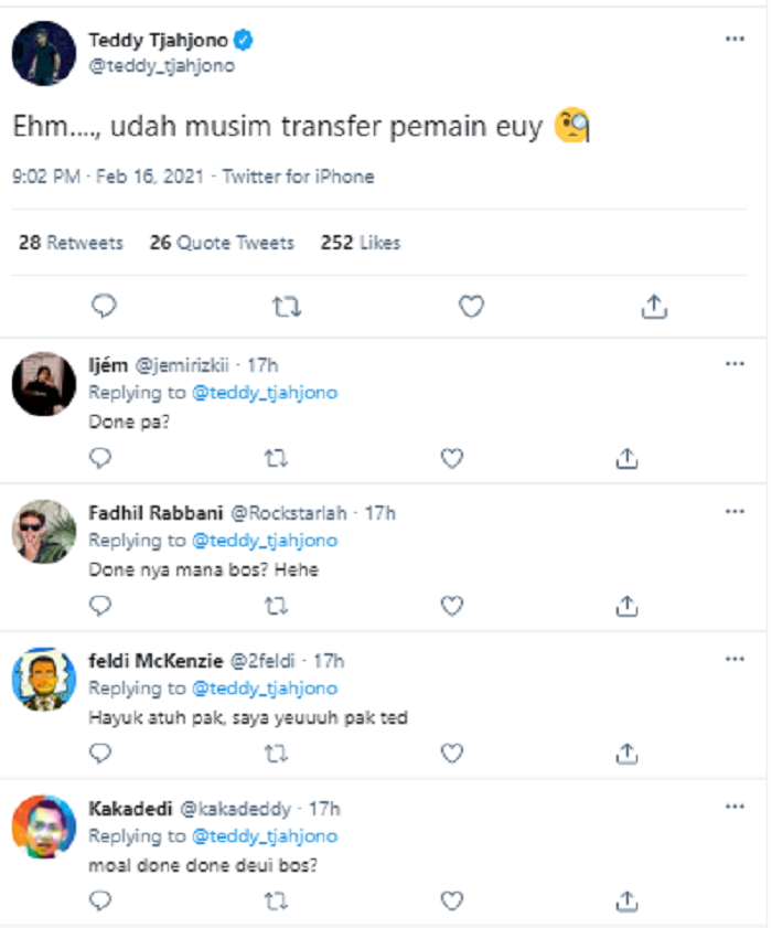Bobotoh menyerbu akun Twitter Direktur PT Persib Bandung Bermartabat, Teddy Tjahjono usai menyinggung soal transfer pemain.*