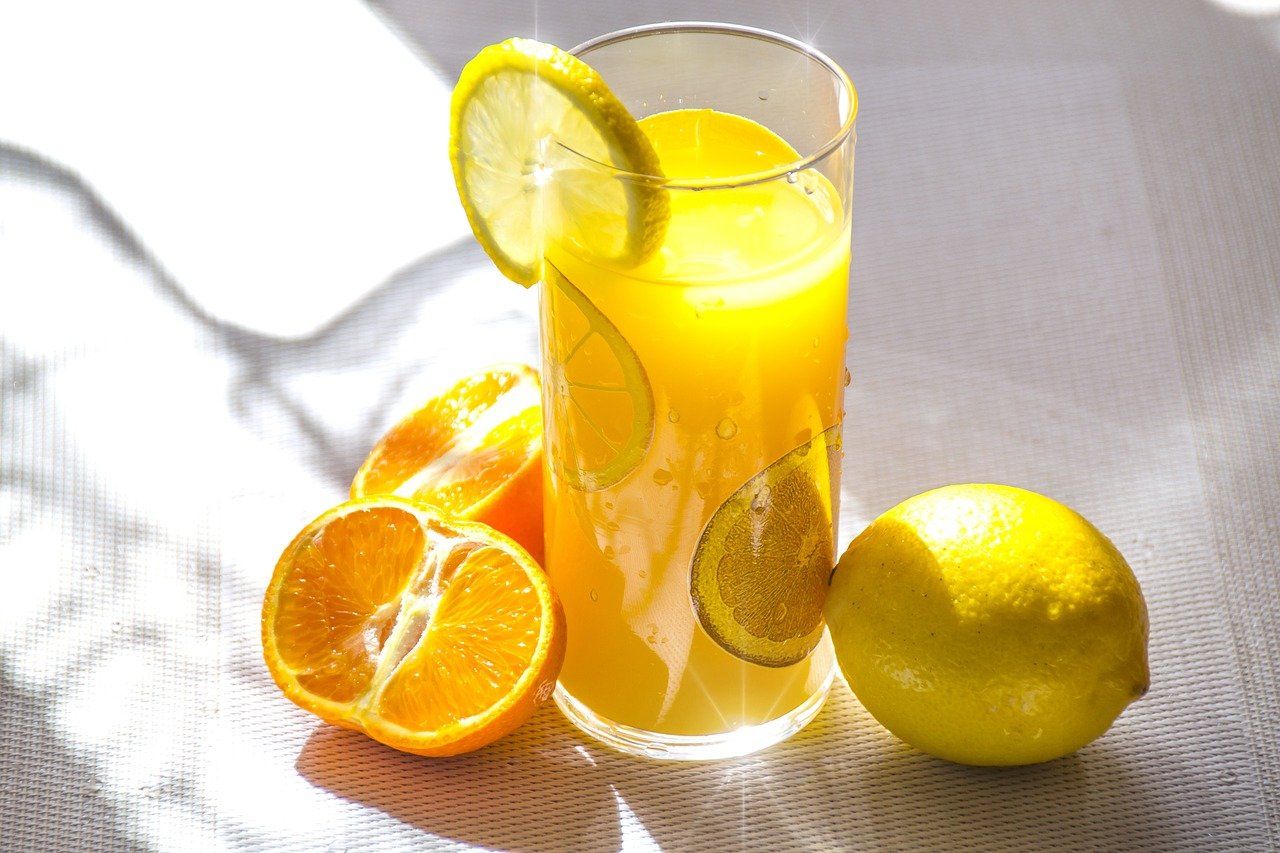 Manfaat Air Lemon bagi tubuh