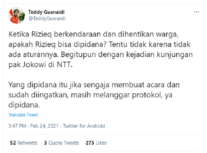 Tangkapan layar unggahan Teddy Gusnaidi yang sebut kerumunan Jokowi di NTT tak bis dipidanakan.*