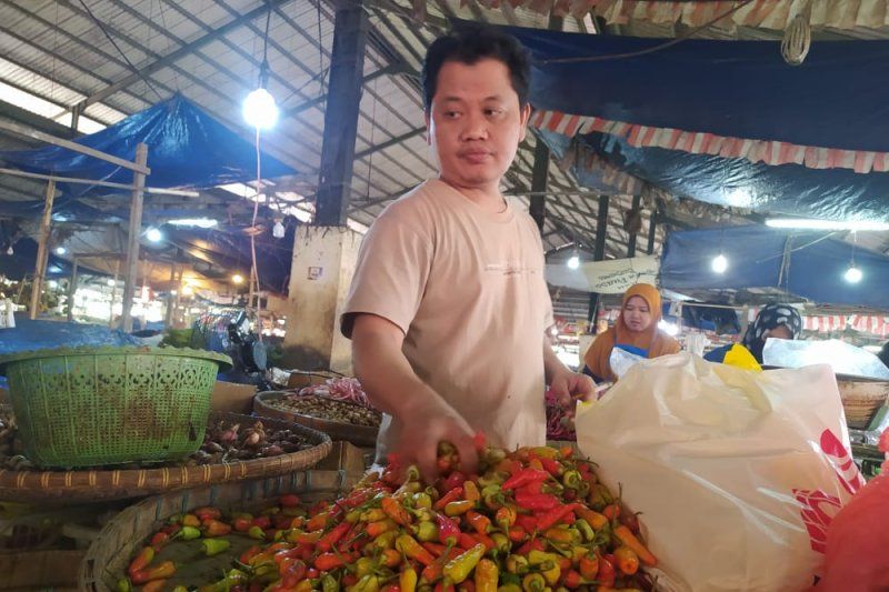 Harga Cabe Setan 1 Kg di Bandung Melejit, Melebihi Harga ...