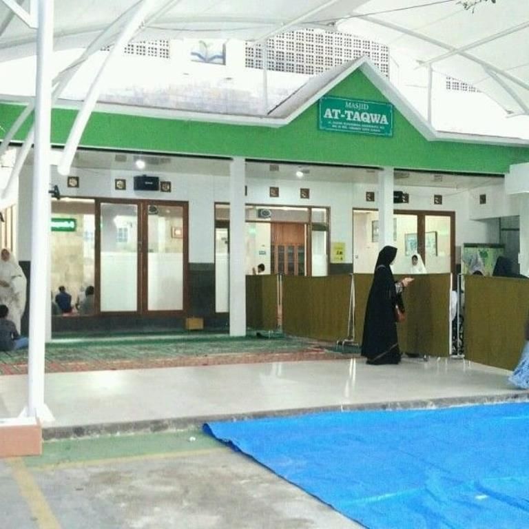 Masjid-masjid Muhammadiyah Diimbau Menambah Awal Waktu Subuh 8 Menit ...