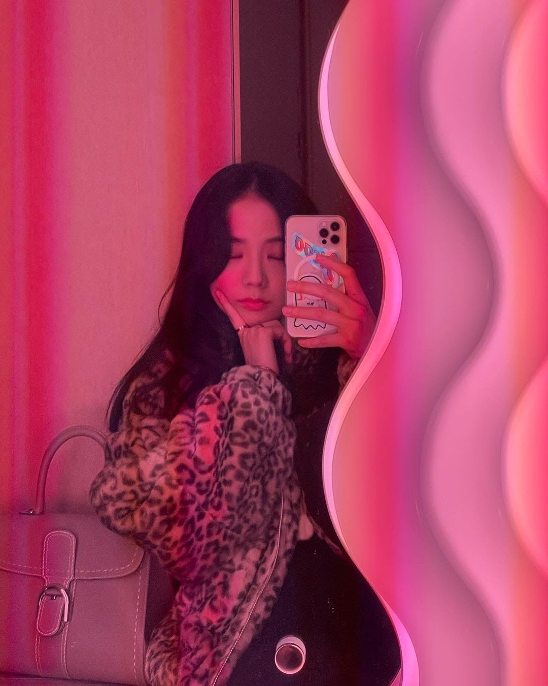Mirror selfie Jisoo BLACKPINK