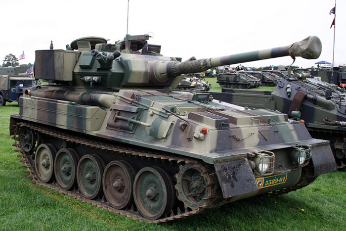2. Tank Alvis FV101 Scorpion