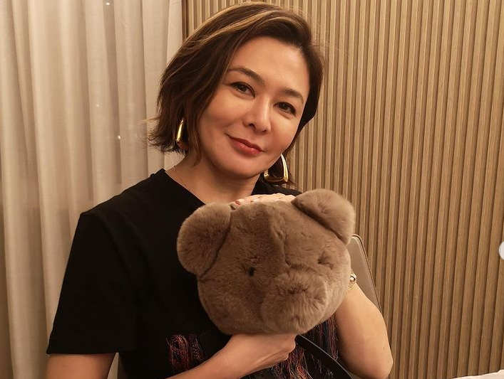 Aktris Rosamund Kwan saat acara ulang tahun pada 2019