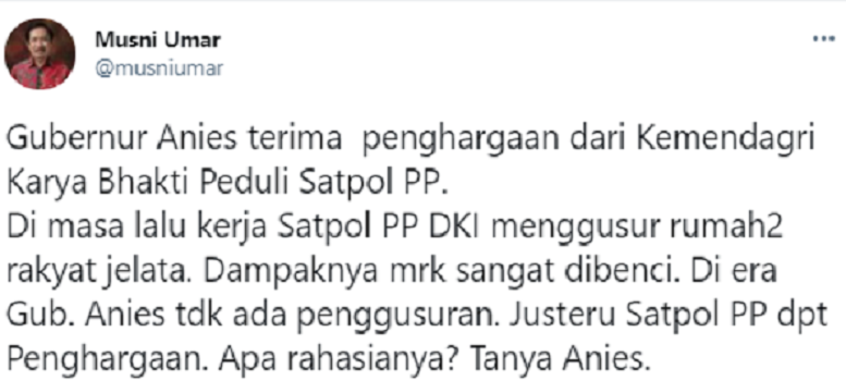 Musni Umar memuji Gubernur DKI Jakarta Anies Baswedan yang mendapatkan penghargaan dari Kemendagri Karya Bhakti Peduli Satpol PP.*