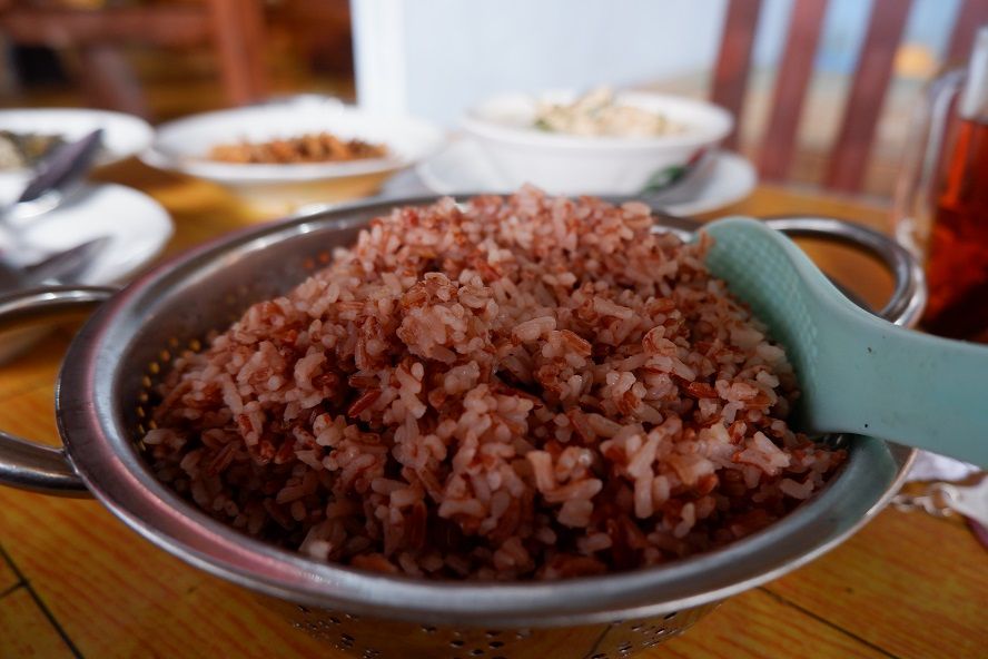 Sego abang atau nasi merah khas Gunung Kidul