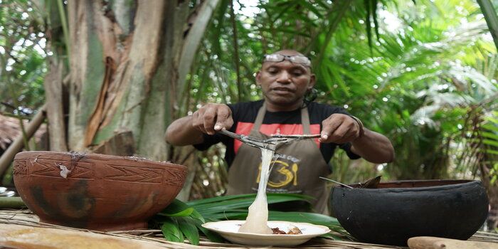 Jungle Chef Charles Toto Alias Chato. / EcoNusa