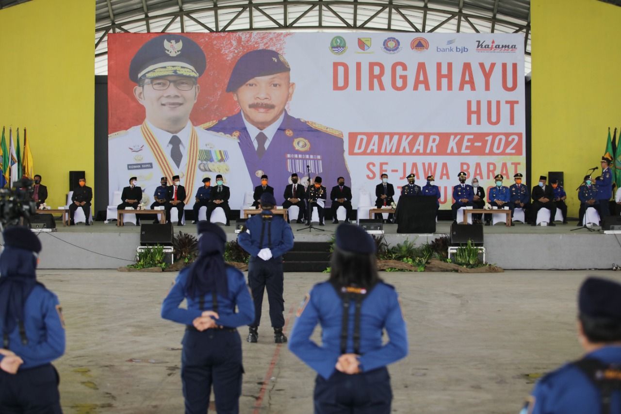 Wakil Gubernur Jawa Barat, UU Ruzhanul Ulum, menghadiri peringatan hari jadi Pemadam Kebakaran dan Penyelamatan Nasional ke 102 tingkat Jawa Barat.