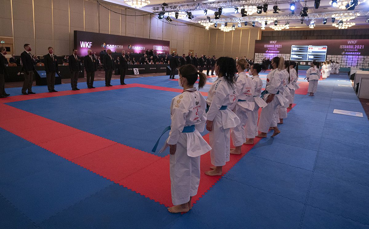 Karateka Turki berjaya pada hari pertama kompetisi Karate 1-Premier League Istanbul