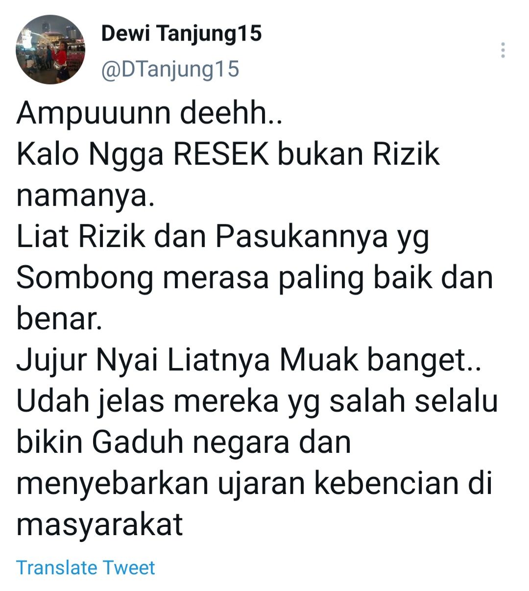 Cuitan Dewi Tanjung yang merespons soal Habib Rizieq tolak lakukan sidang online.