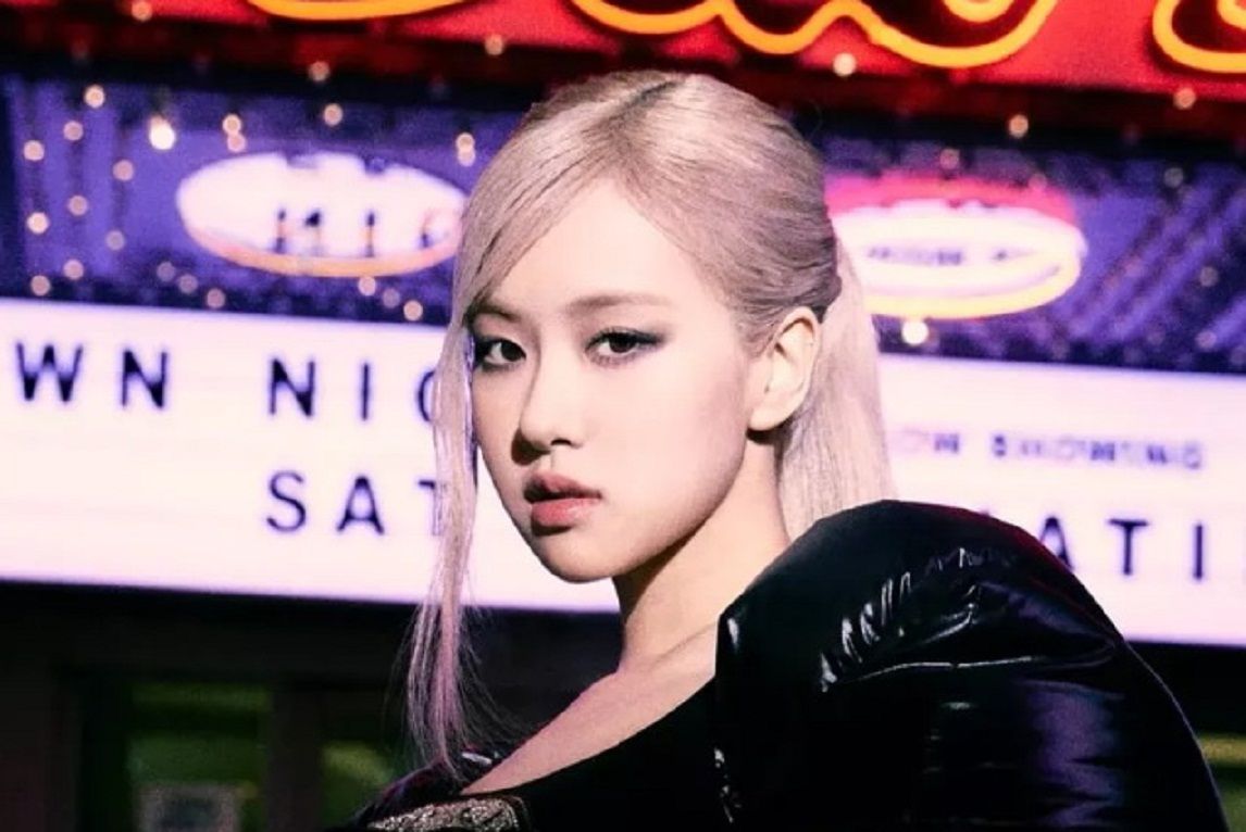 Rose Blackpink mencatat rekor baru untuk penyanyi solo wanita Korea.