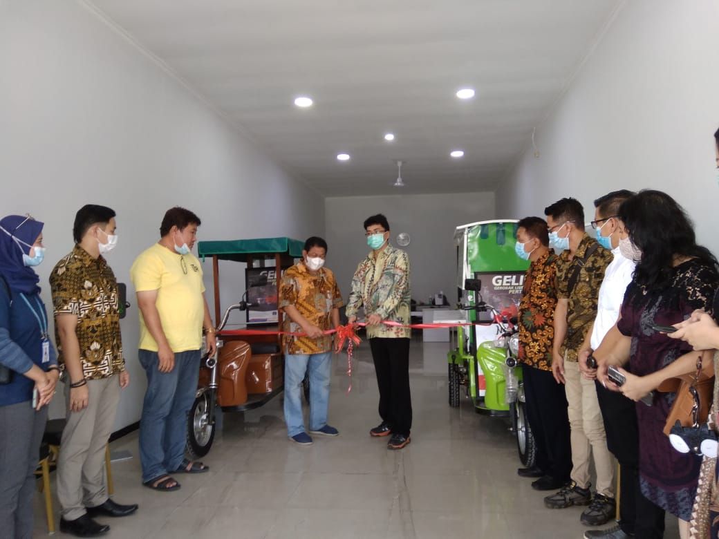 Peresmian diler Gelis di Sidoarjo (Kukuh)