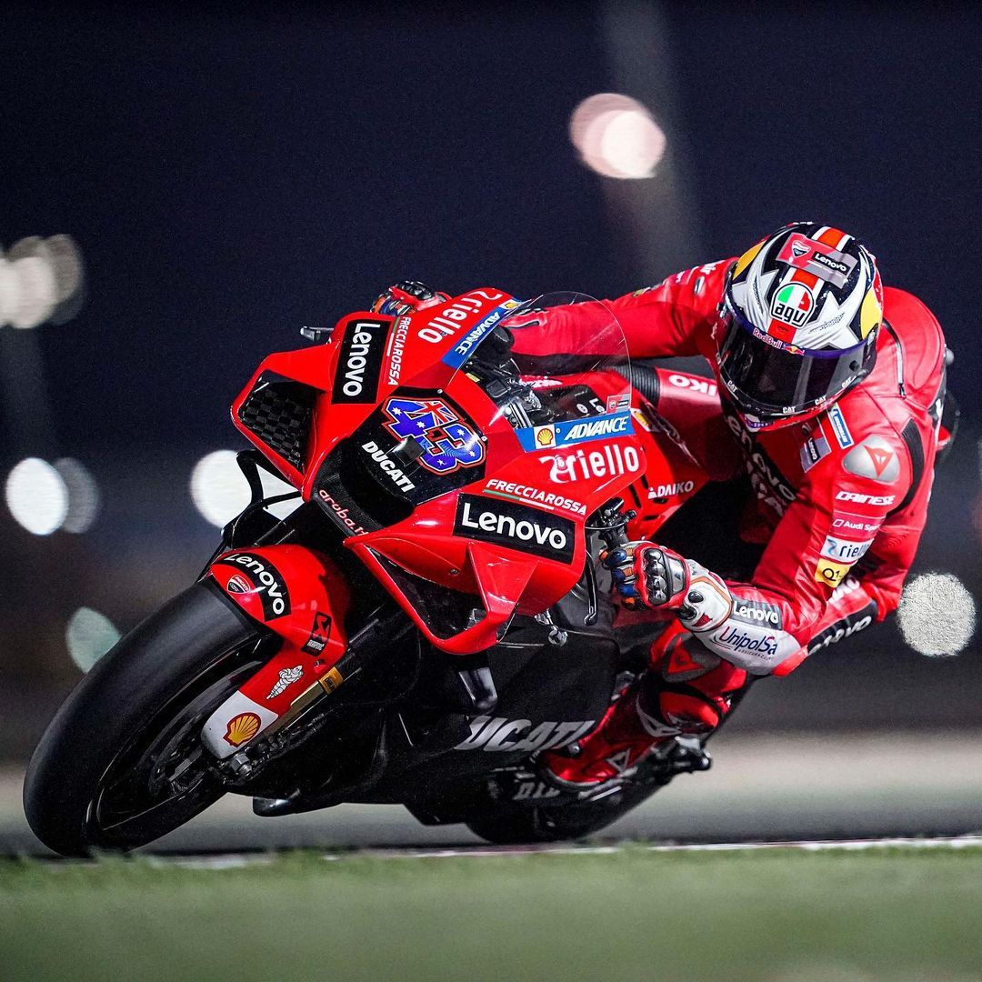 Laporan Latihan Bebas MotoGP Qatar: Ducati Berjaya, Joan ...