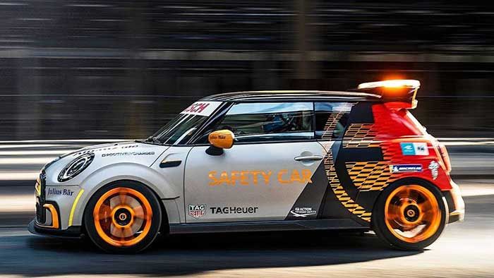 Mini safety car