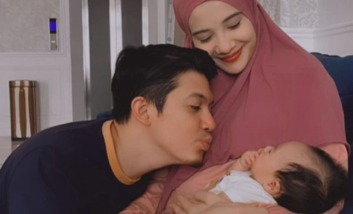 Gantengnya Masya Allah, 5 Potret Gemas Anak Pertama Zaskia Sungkar yang Kini Punya Akun Instagram Sendiri