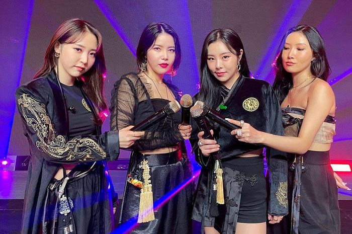 Girl band K-Pop MAMAMOO akan merilis album baru pada April ini.