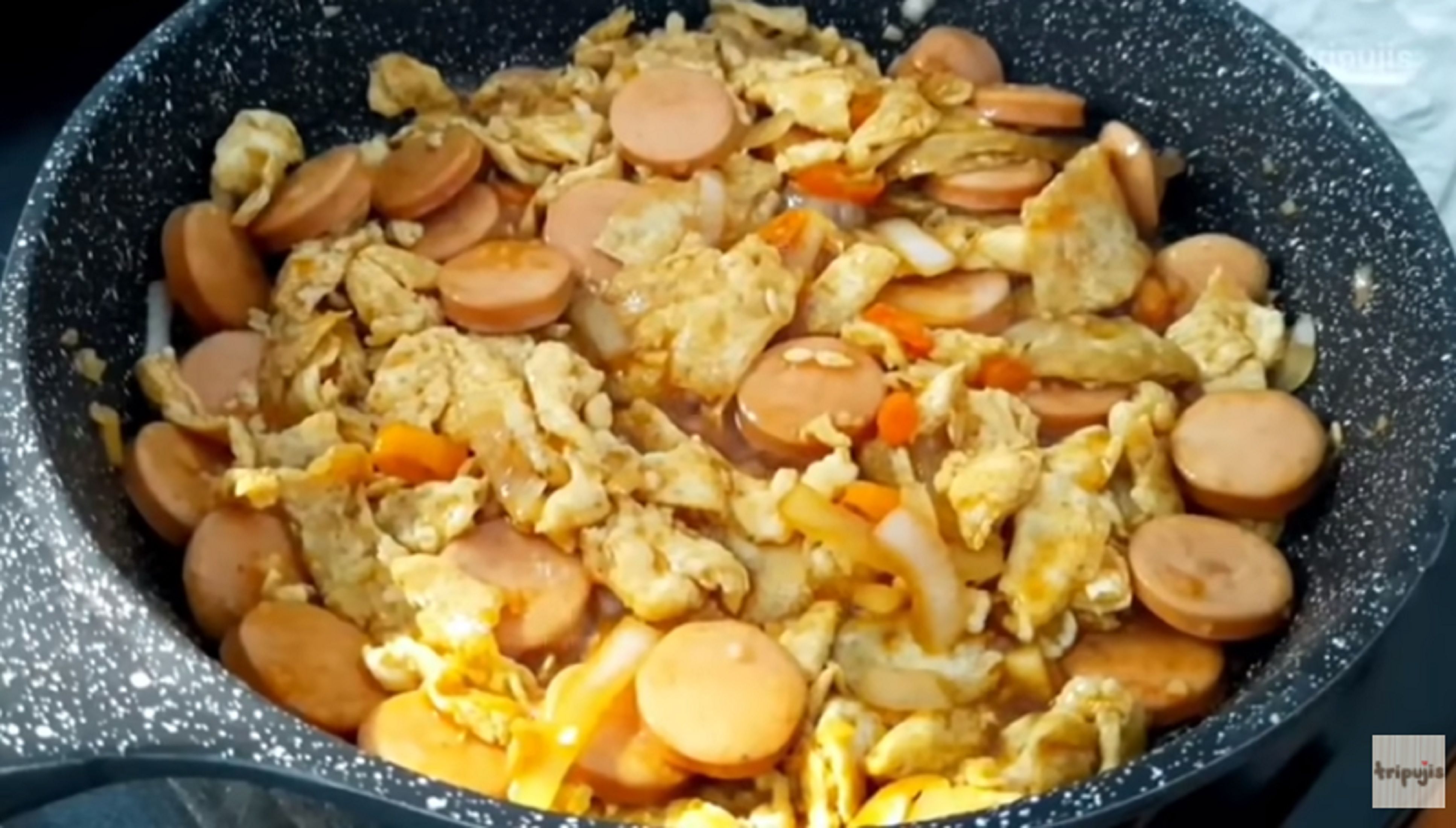 7 resep ide menu sederhana sahur bulan Ramadhan 1442 H, mulai dari bahan telur, sosis, tahu, mie, atau ayam