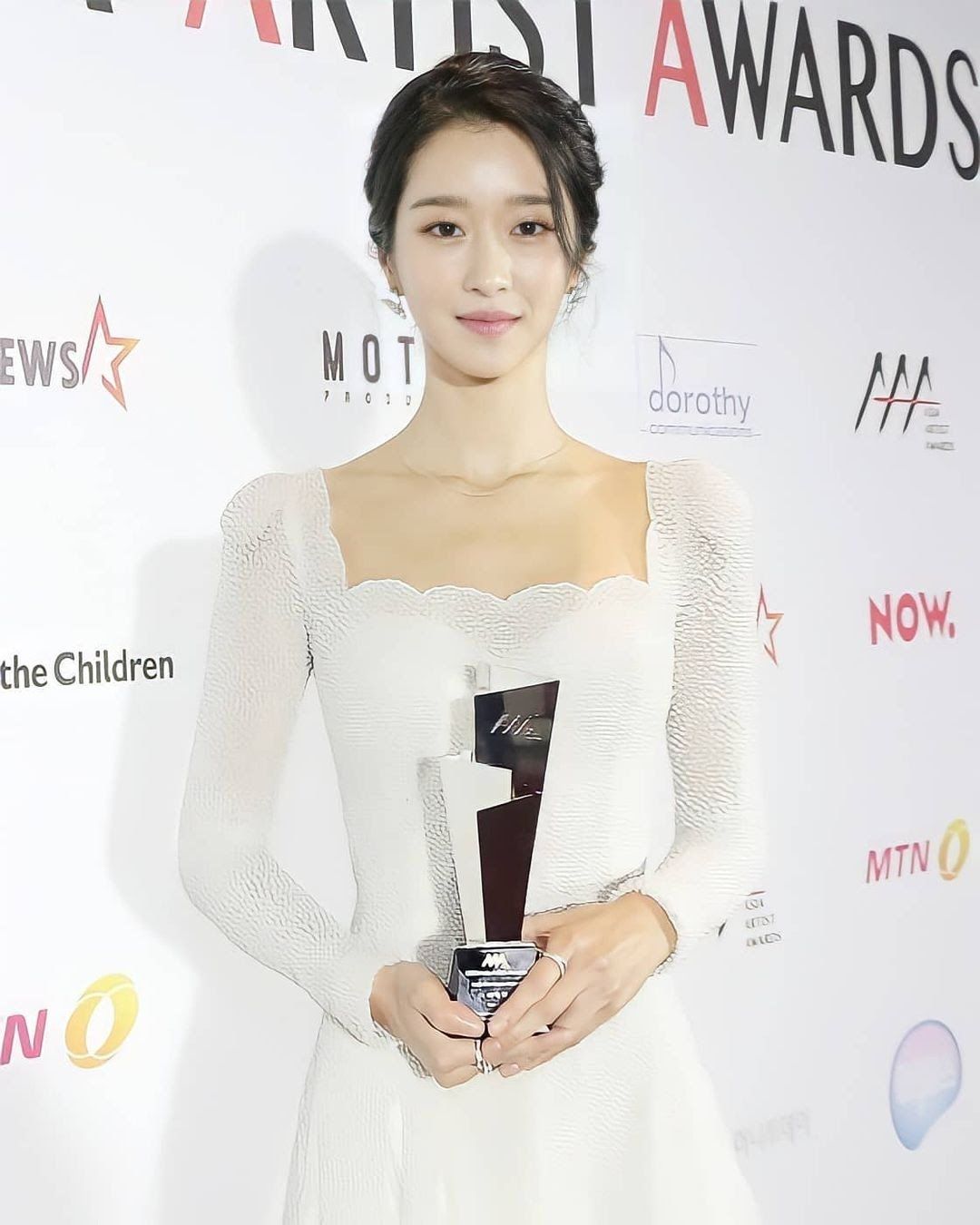 Seo Ye Ji Raih dua penghargaan di Asia Artist Award 2020 