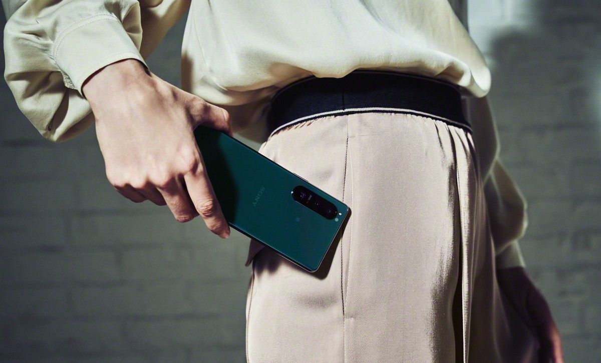 Sony Xperia 1 III siap bersaing dengan flagship lainnya dengan Snapdragon 888