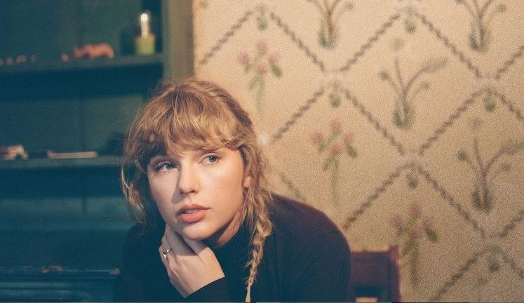 Taylor Swift. Lagu ‘Bejeweled’