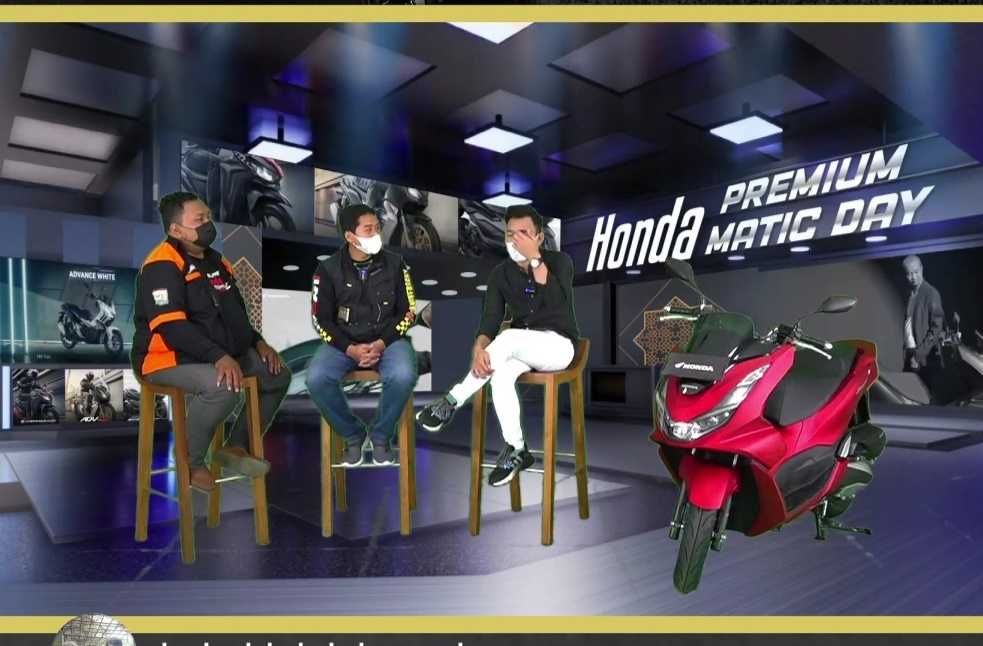 Talkshow Community bersama HPCI Jatim dan bikers pembeli All New Honda PCX 160