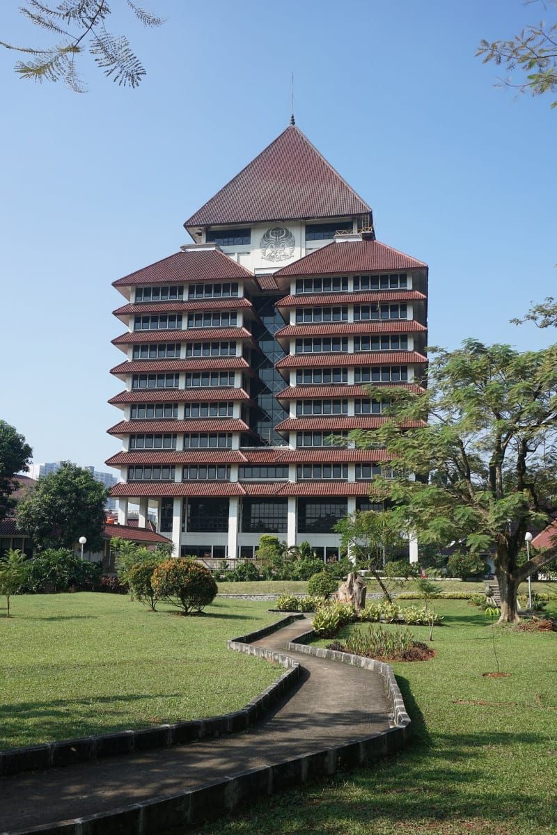 Universitas Indonesia (UI) 