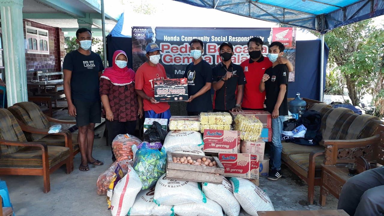 Paham dan klub anggota serahkan bantuan ke korban bencana gempa di Malang