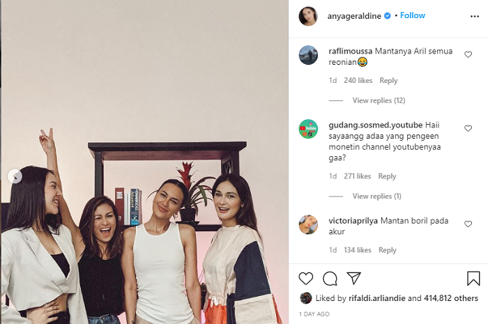 Netizen mengomentari foto Anya Geraldine dan Sophia Latjuba bersama Luna Maya yang merupakan mantan Ariel.