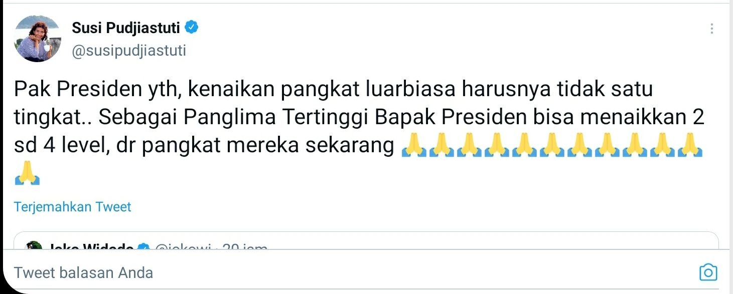 Susi Pudjiastuti meminta Presiden Jokowi tidak menaikkan pangkat  53 Awak KRI Nanggala 402 hanya satu tingkat.*