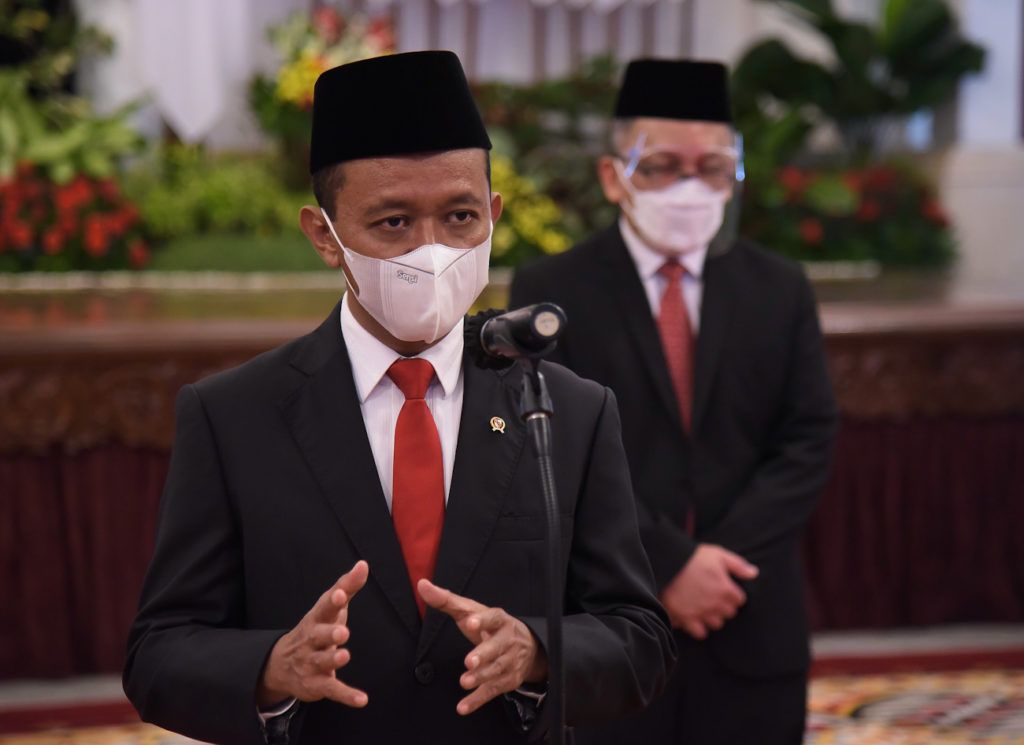 Jokowi melantik menteri Investasi baru, Bahlil Lahadalia 