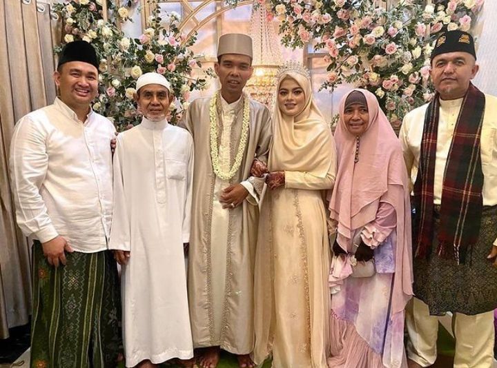 ceramah lucu ustaz wijayanto mp3 ceramah lucu ustaz wijayanto mp3