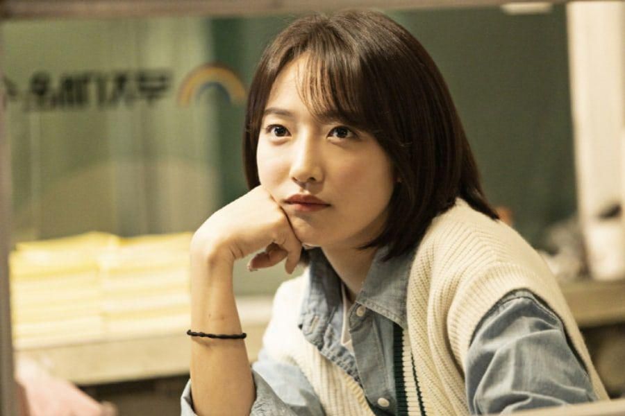 Simak berikut keahlian karakter Ahn Go Eun, si hackers cantik di drakor Taxi Driver 2.