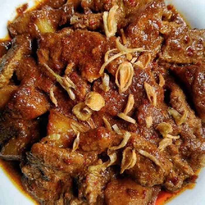 Semur Daging//instagram.com/anekaresep.masakan