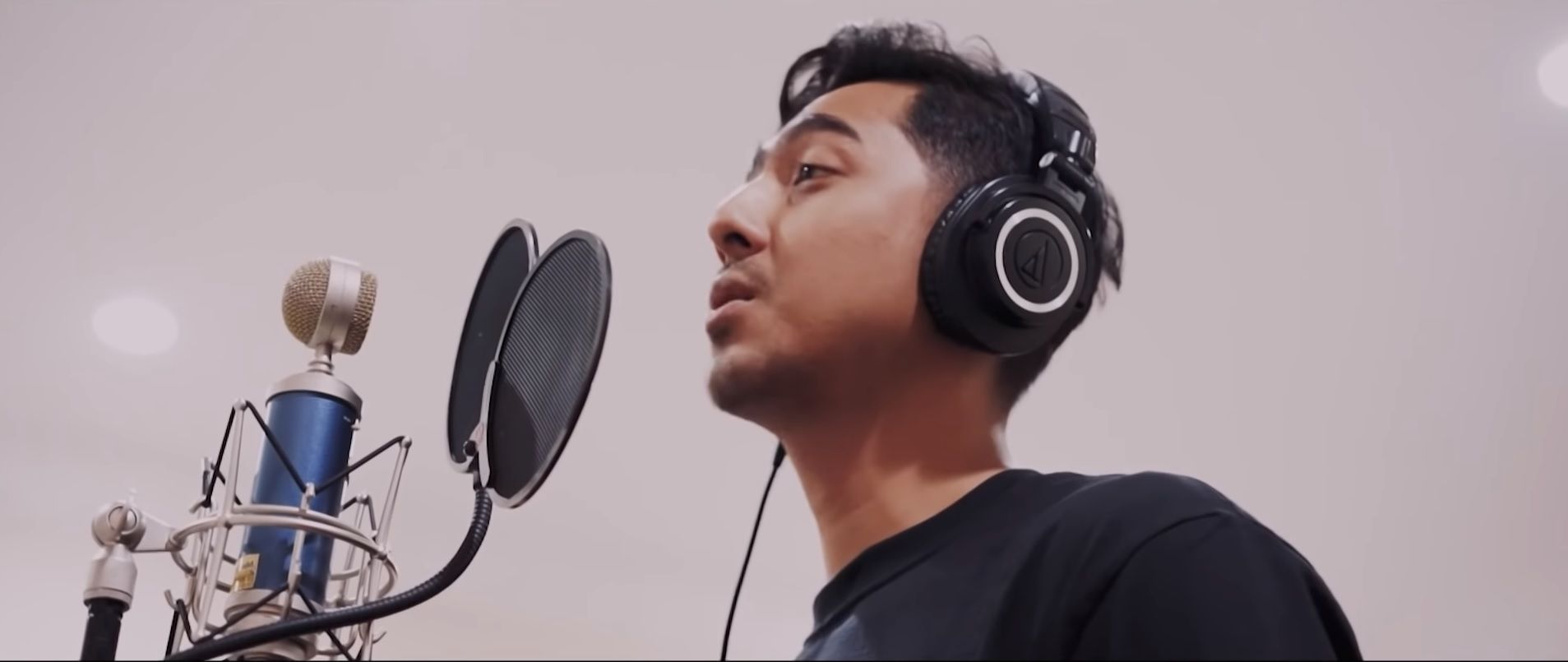 Lirik Lagu Kabar Baik : See more of lirik lagu on facebook.