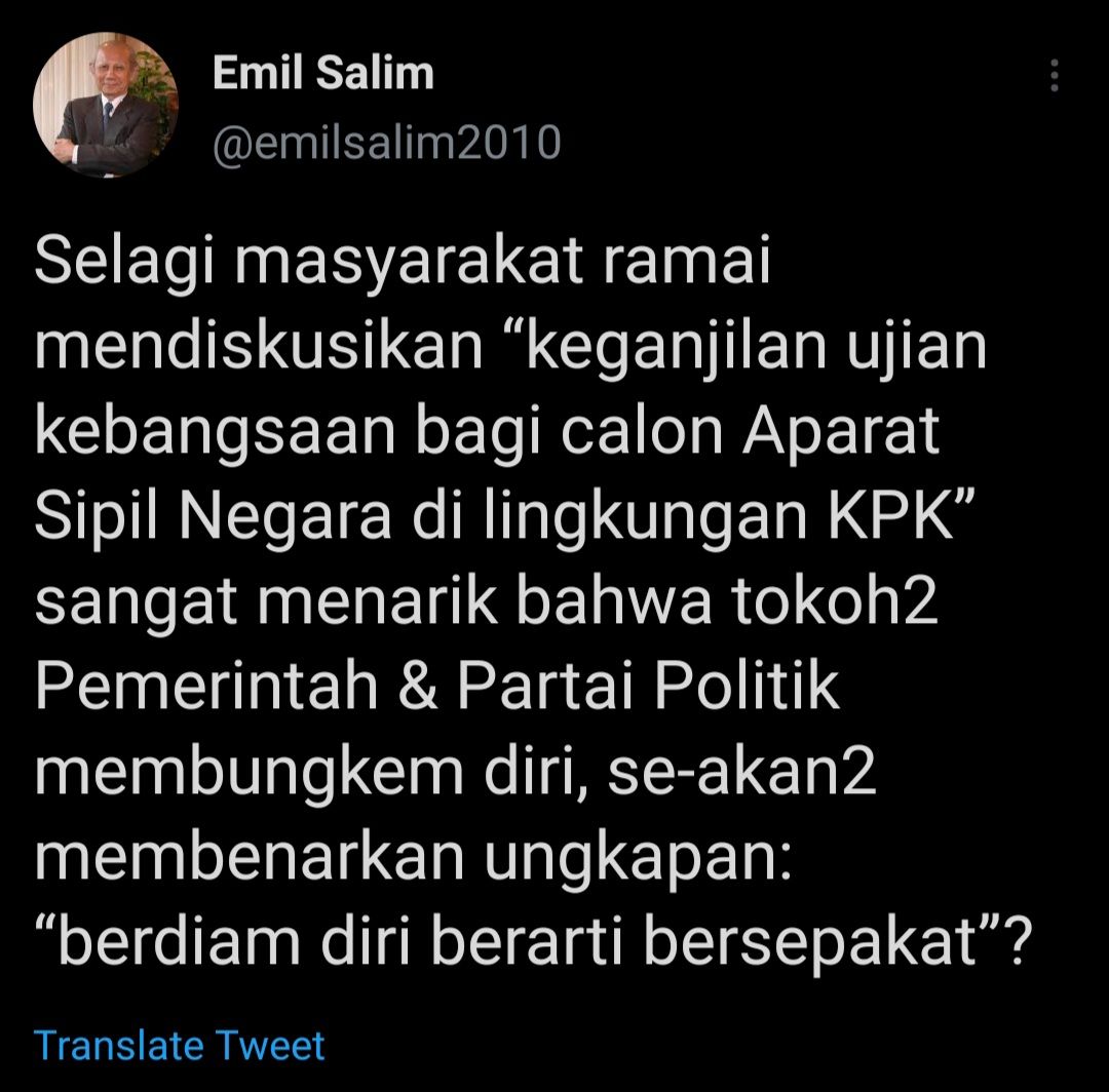 Pakar Ekonomi, Pro Emil Salim.