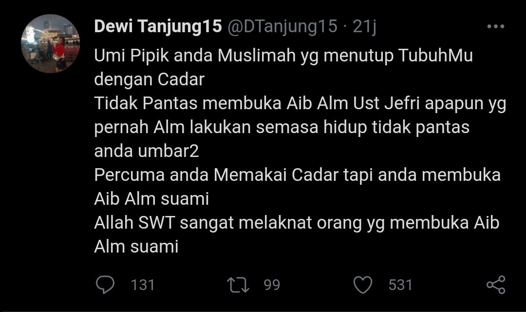 Tangkapan layar cuitan Dewi Tanjung soal Umi Pipik yang akui almarhum Ustaz Jefri Al Buchori lakukan poligami./