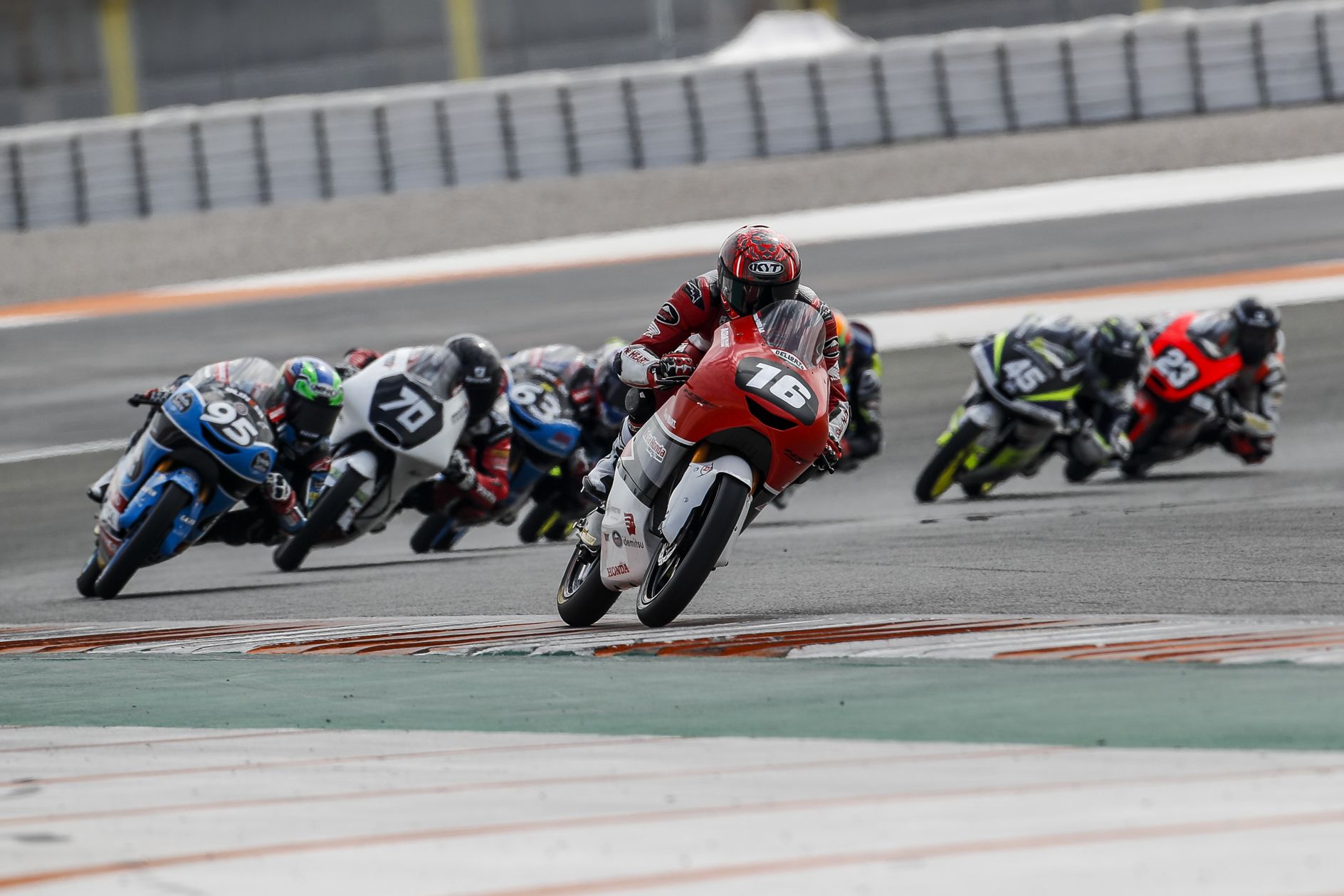 Mario Suryo Aji berada di posisi 4 klasemen sementara  pebalap FIM Moto3 2021 (Jesus Robledo Blanco)
