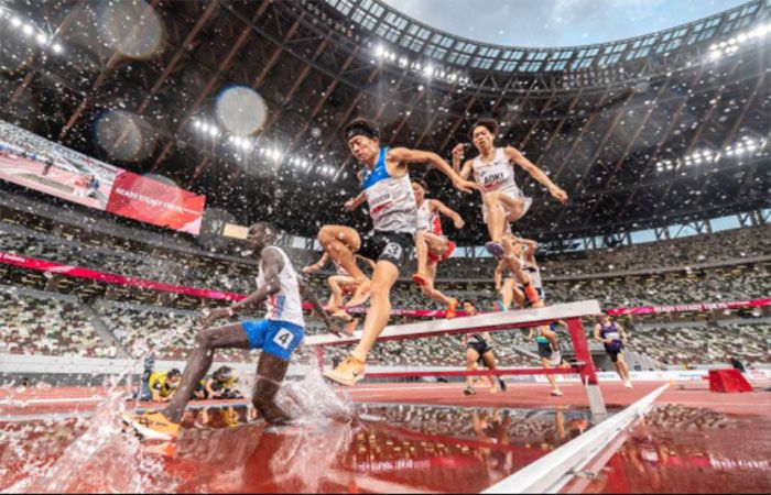 Uji coba cabang olahraga atletik di Stadion Nasional Tokyo