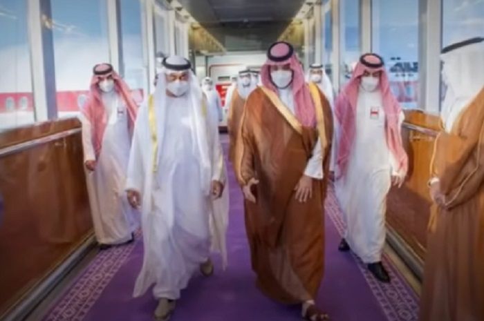 Inilah Alasan Mengapa Arab Saudi Gelar Karpet Ungu Untuk Tamu Vipnya Beralih Dari Warna Merah Kabar Lumajang