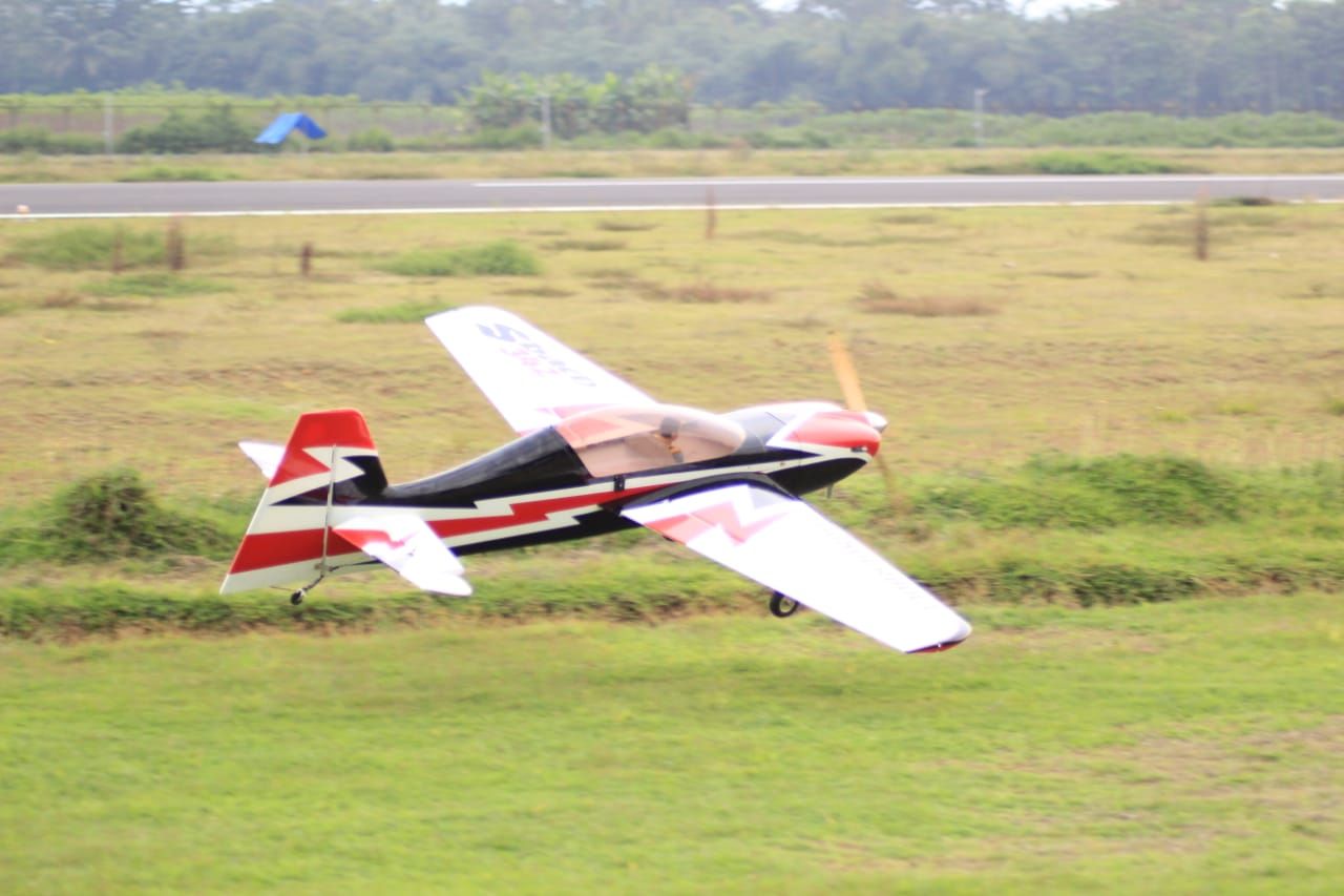 Lapangan Terbang atau Runway untuk Olahraga Dirgantara Aeromodelling di Desa Banjaranyar, Sokaraja, Banyumas. 