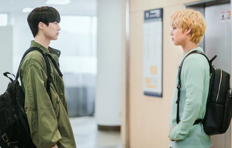 Park Ji Hoon dan Bae In Hyuk bertentangan lengkap dalam drama kampus mendatang At A Distance Spring Is Green