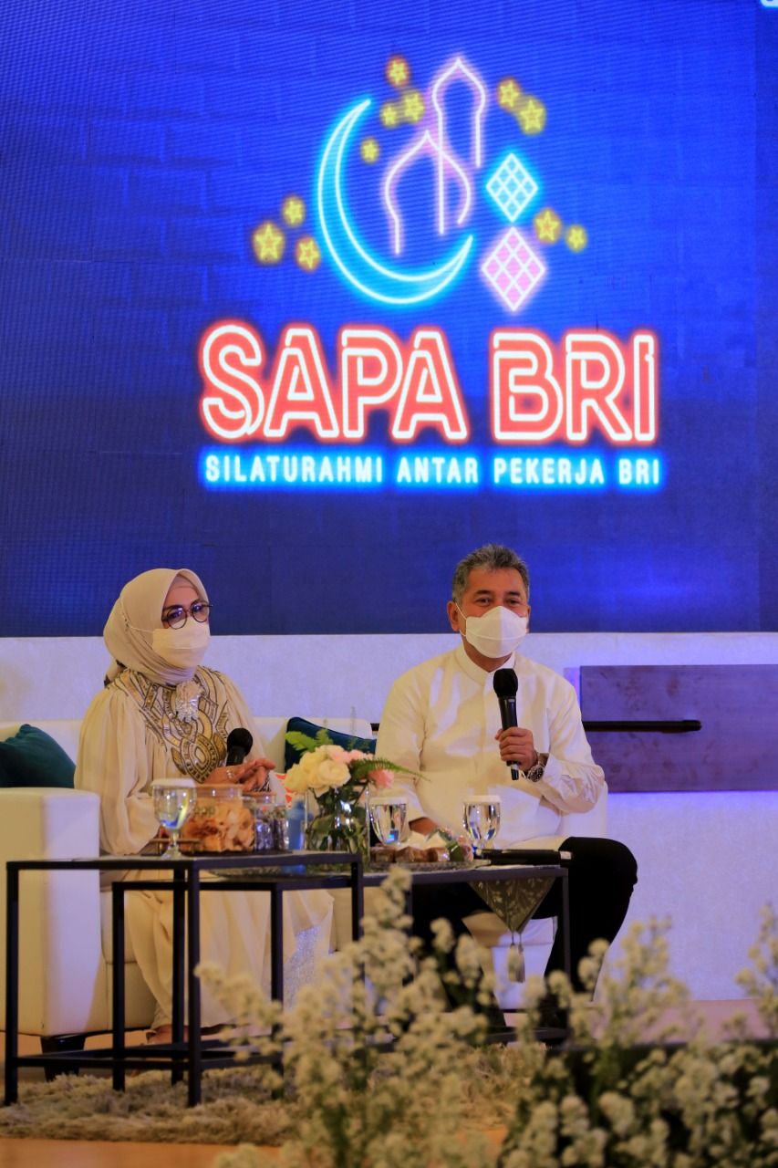Direktur Utama PT Bank Rakyat Indonesia Tbk. saat acara Halal Bihalal dengan 125 ribu karyawannya.