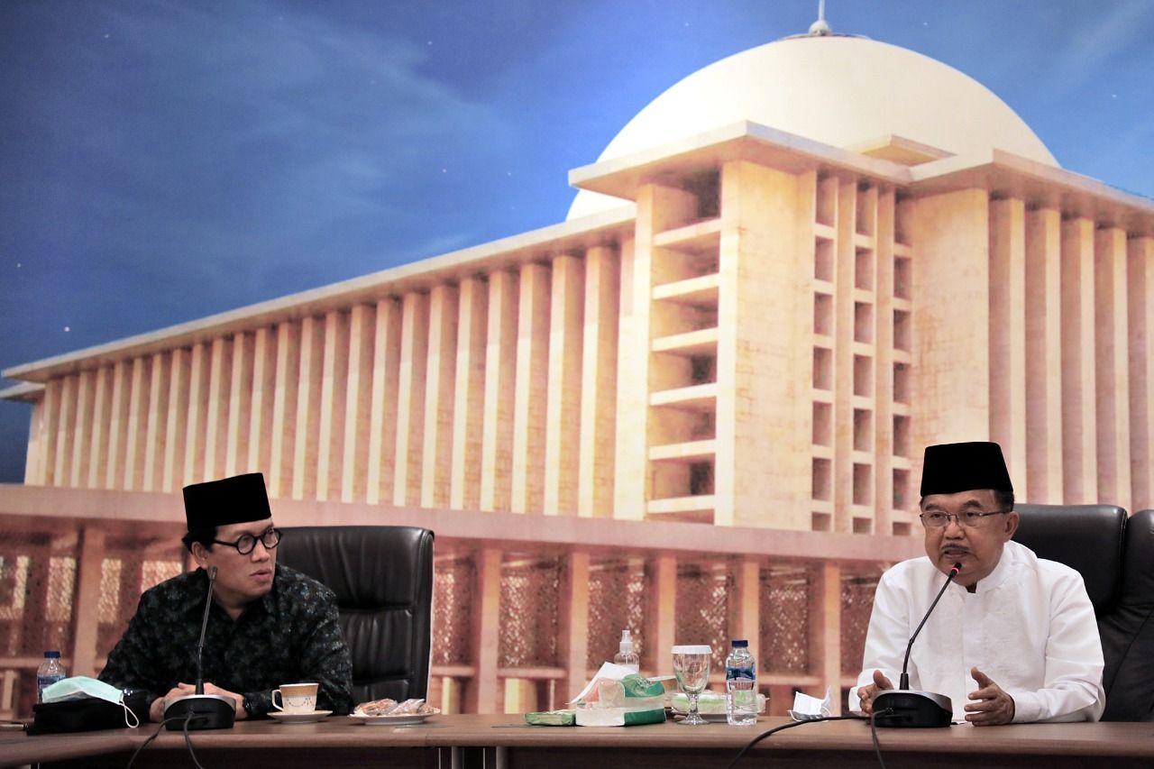 Ketua Dewan Masjid Indonesia berharp 50 persen dana umat yang terkumpul di masjid disumbangkan ke Palestina. 