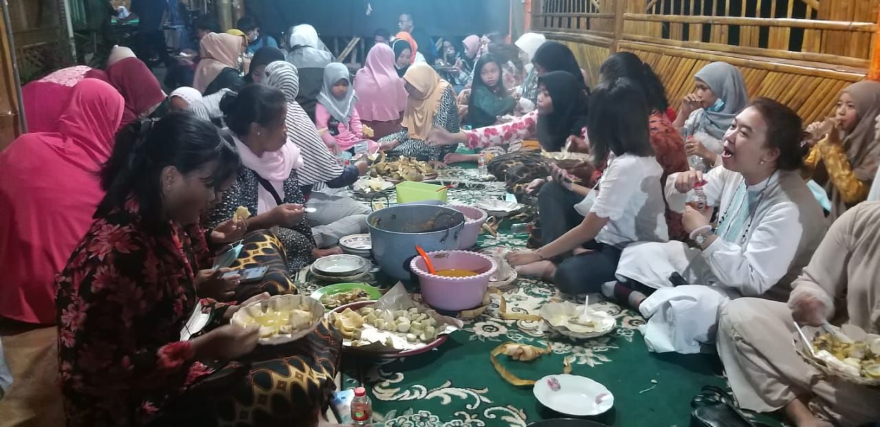 Acara Kupatan yang diselengarakan Kampung Budaya Polowijen