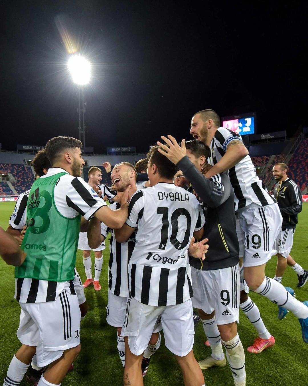 Tumbangkan Tuan Rumah Bologna, Juventus Sukses Amankan Tiket Liga Champions  Musim Depan - Haloyouth