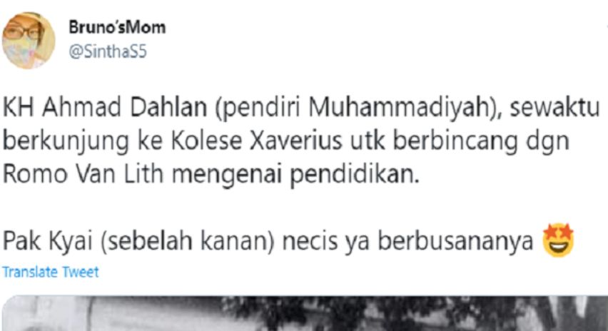 Cuitan @Sintha5S mengenai foto KH Ahmad Dahlan dengan bercelana pendek berkunjung ke Kolase Xaverius untuk menemui Romo Van Lith sebagai hoaks.