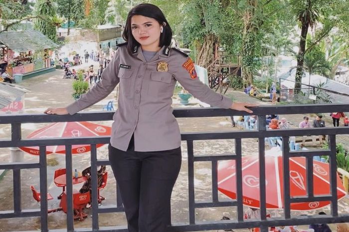 Vani Simbolon, Polwan yang bakal menjadi asisten pribadi (aspri) sekaligus bodyguard pengacara kondang Hotman Paris,