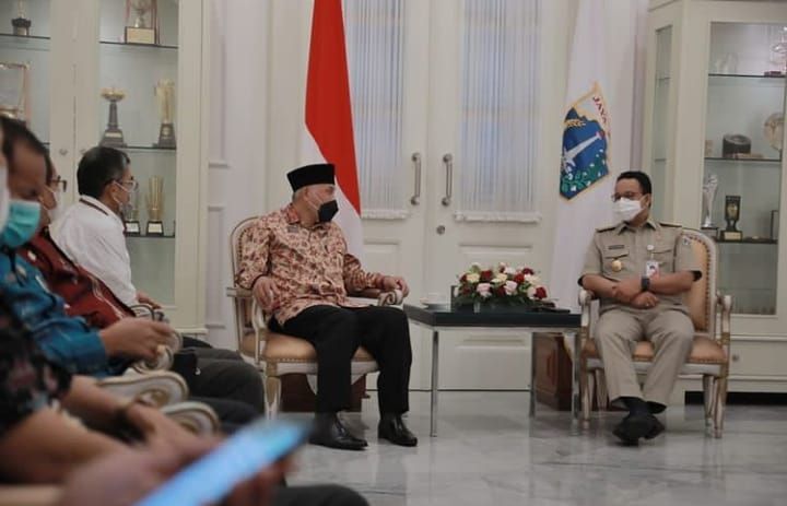 Gubernur Sumatera Barat Mahyeldi Ansharullah Temui Anis Baswedan Di